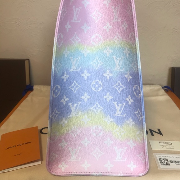 Louis Vuitton Escale On The Go Gm Tote Limited Bag - Picture 4 of 16